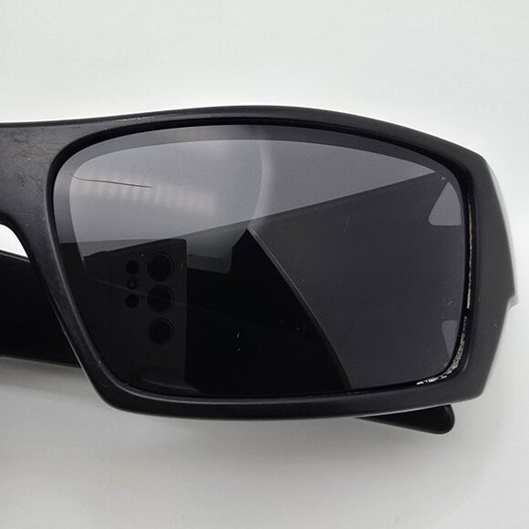 Oakley 03-473 Gascan Matte Black Frame Grey Lens Special Issue Sunglasses 60mm - Picture 13 of 14